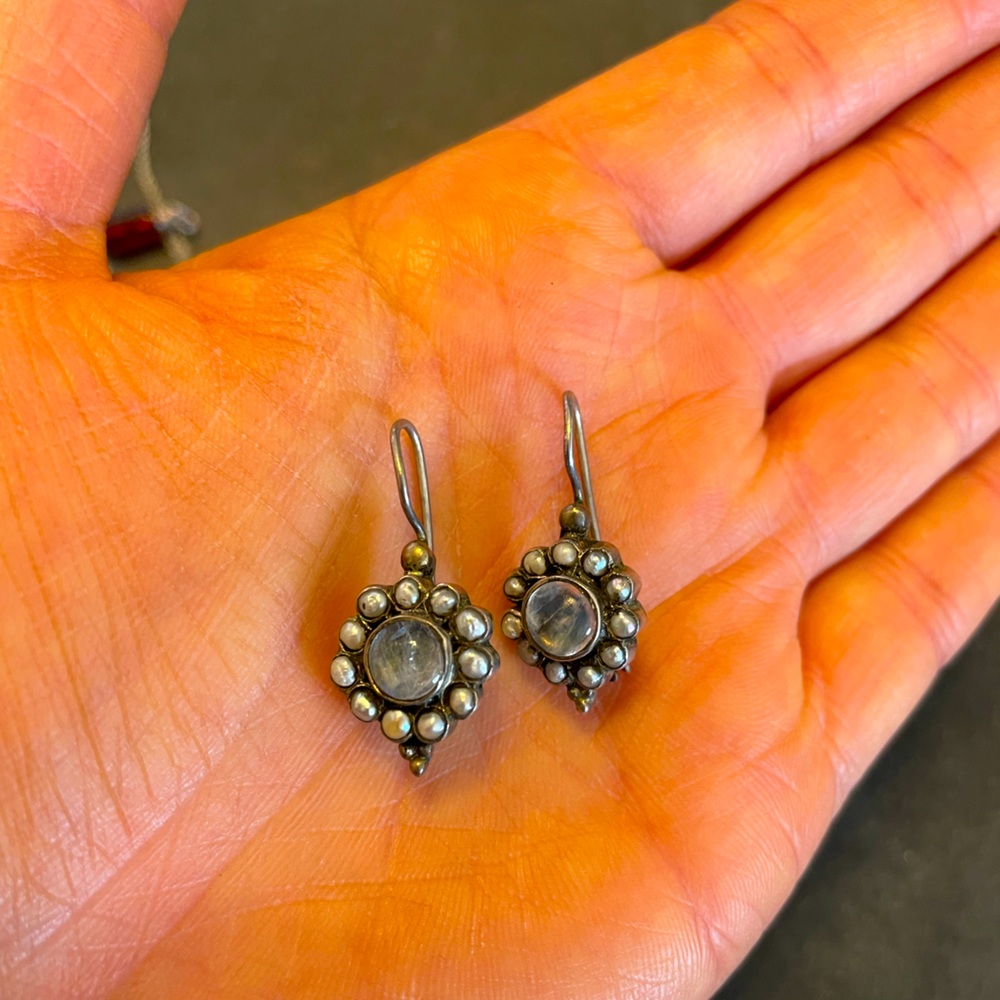 Pearl and moonstone silver earrings